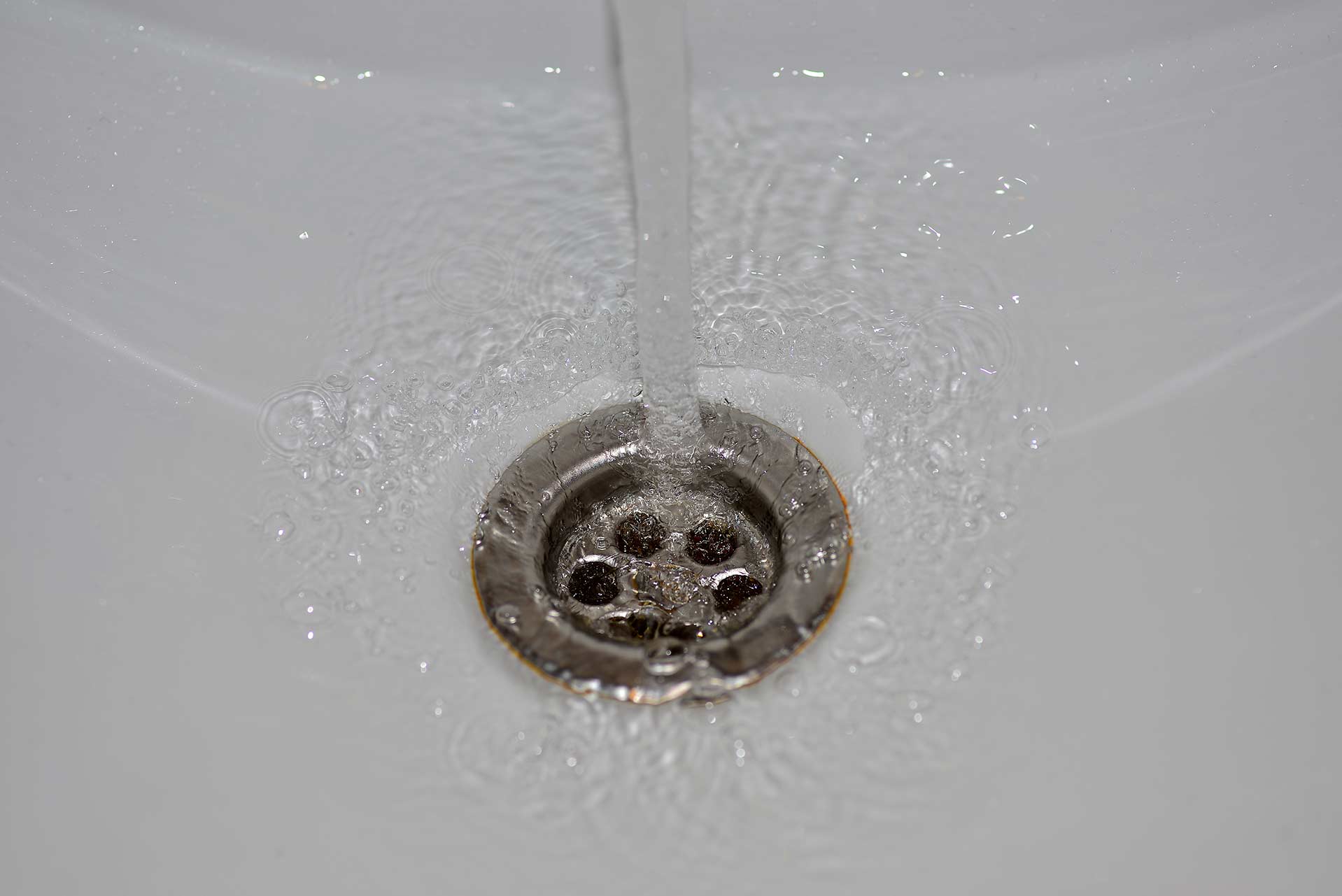 A2B Drains provides services to unblock blocked sinks and drains for properties in Shrewsbury.